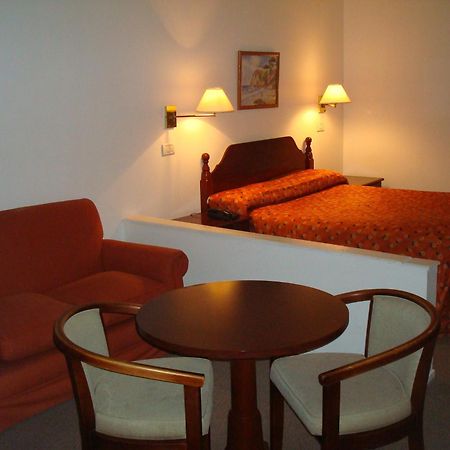 Family Inn San Rafael Dış mekan fotoğraf